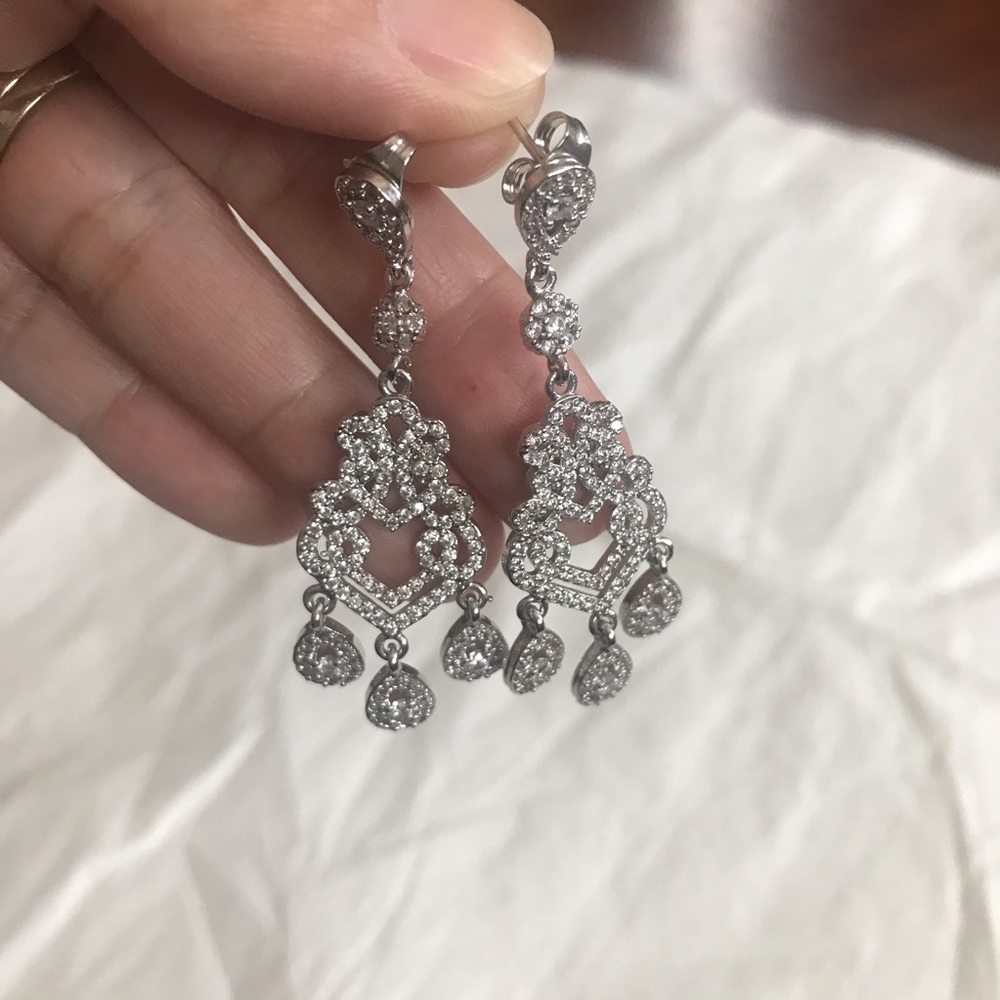 Women’s Earing